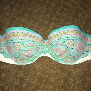 Victoria’s Secret bikini set